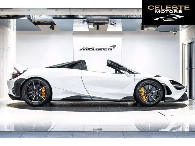 MCLAREN 765LT Spider 2023 — photo 2 sur 8