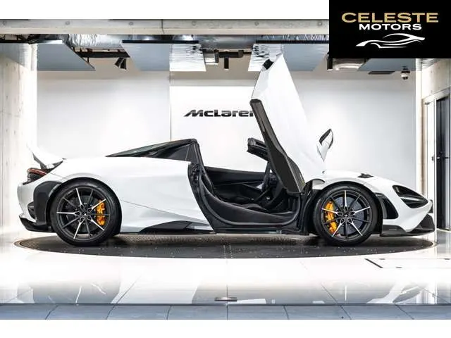MCLAREN 765LT Spider 2023 — photo 3 sur 8