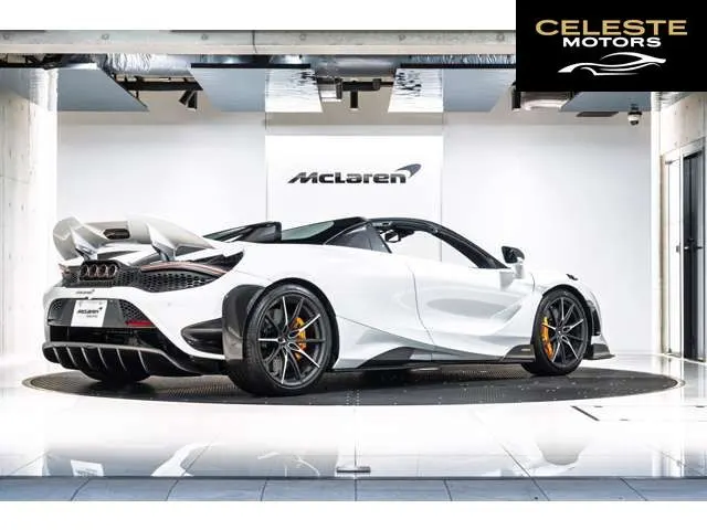 MCLAREN 765LT Spider 2023 — photo 4 sur 8