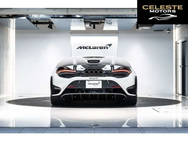 MCLAREN 765LT Spider 2023 — photo 5 sur 8