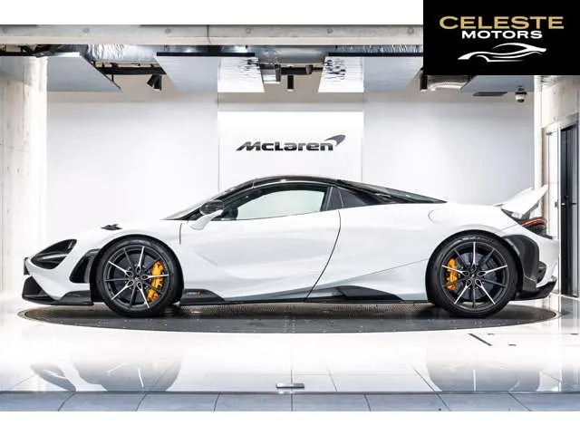 MCLAREN 765LT Spider 2023 — photo 7 sur 8