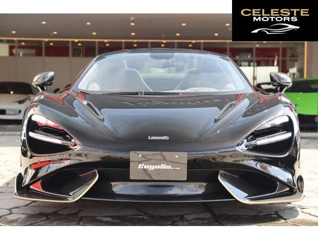 MCLAREN 765LT Spider 2023 — photo 3 sur 8
