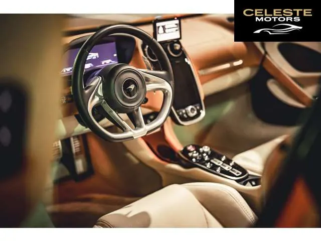 MCLAREN GT 2020 — photo 4 sur 8