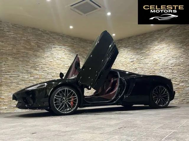 MCLAREN GT 2021 — photo 2 sur 8
