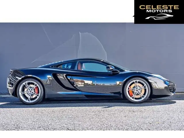 MCLAREN MP4-12C 2012 — photo 5 sur 8