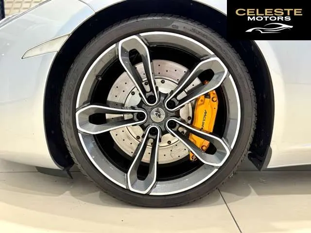 MCLAREN MP4-12C Spider 2013 — photo 6 sur 8