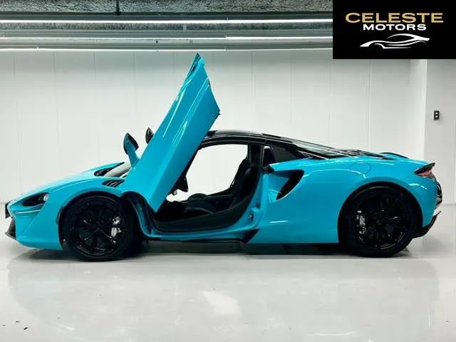 MCLAREN Artura Spider 2024 — photo 7 sur 8