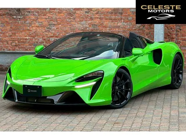 MCLAREN Artura Spider 2024 — photo 4 sur 8