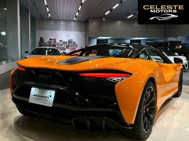 MCLAREN Artura 2023 — photo 8 sur 8