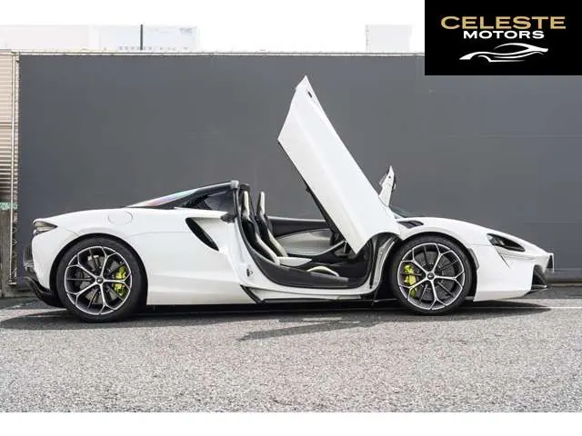 MCLAREN Artura Spider 2025 — photo 3 sur 8
