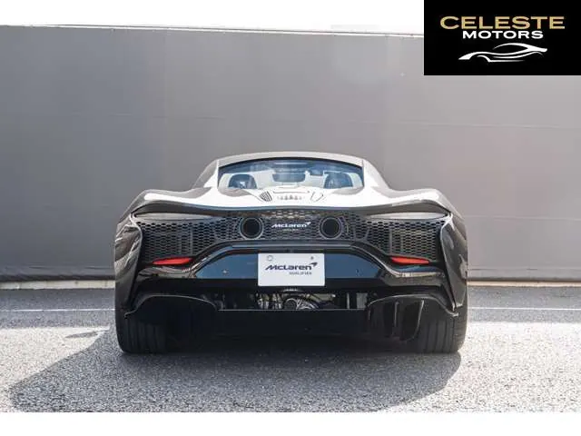 MCLAREN Artura 2024 — photo 3 sur 8