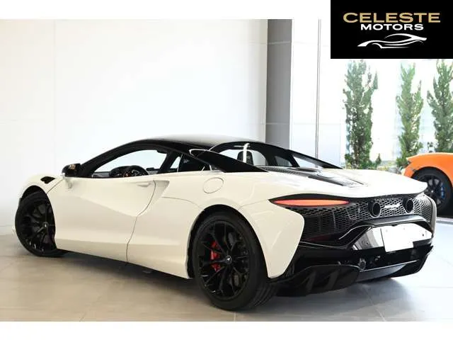 MCLAREN Artura 2023 — photo 4 sur 8