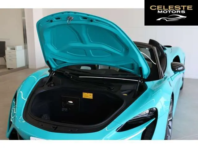 MCLAREN Artura Spider 2025 — photo 6 sur 8