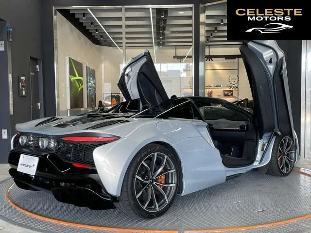 MCLAREN Artura Spider 2025 — photo 8 sur 8