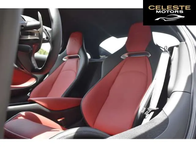 MCLAREN Artura 2024 — photo 4 sur 8