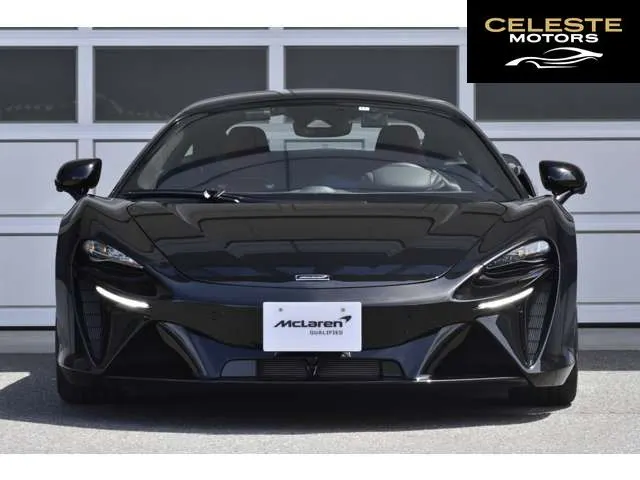 MCLAREN Artura 2024 — photo 6 sur 8