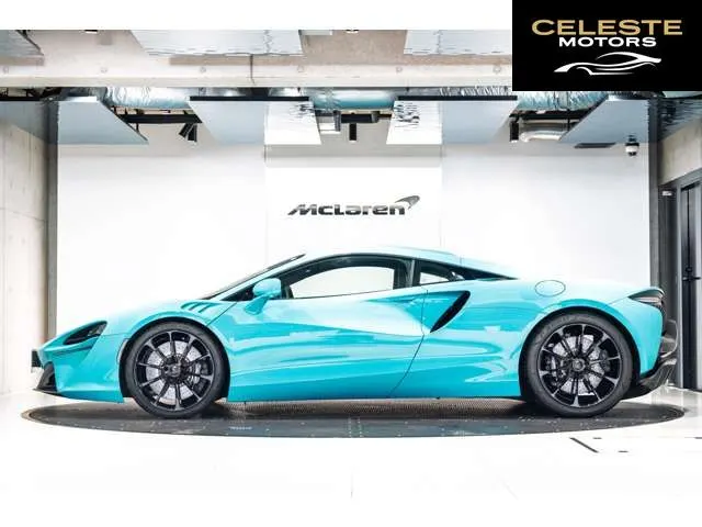 MCLAREN Artura 2025 — photo 6 sur 8