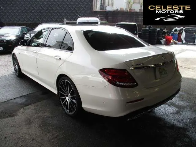 MERCEDES AMG E-Classe 2018 — photo 6 sur 8