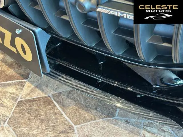 MERCEDES AMG GT 2024 — photo 6 sur 8