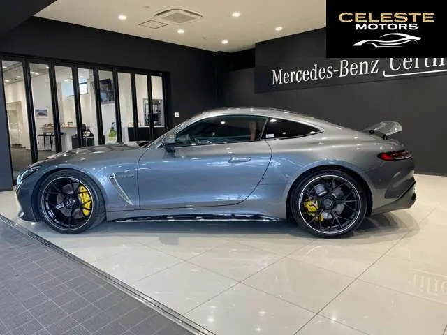 MERCEDES AMG GT 2024 — photo 4 sur 8
