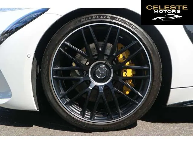 MERCEDES AMG GT 2024 — photo 7 sur 8