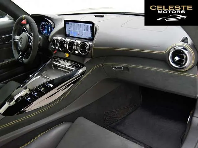 MERCEDES AMG GT 2019 — photo 6 sur 8