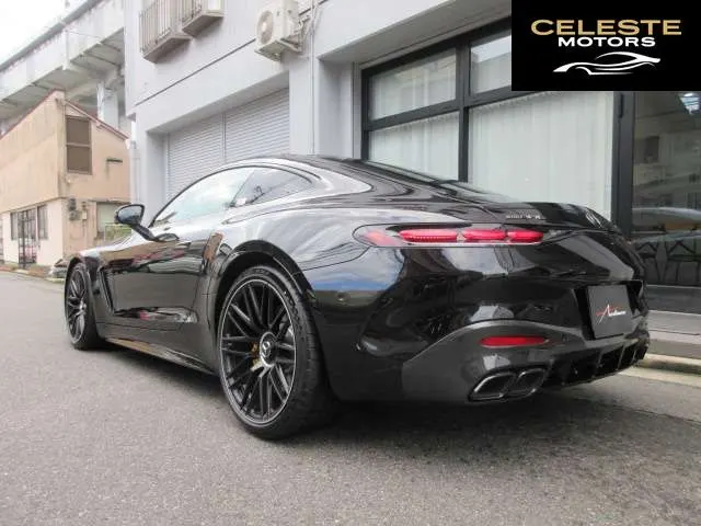 MERCEDES AMG GT 2024 — photo 2 sur 8
