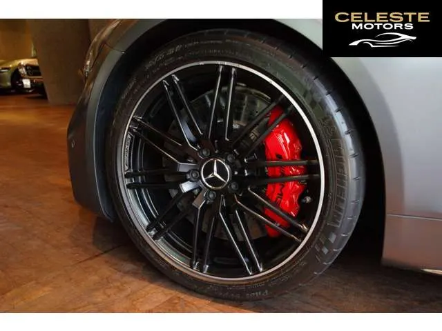 MERCEDES AMG GT 2019 — photo 6 sur 8
