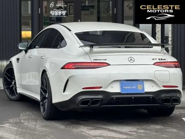 MERCEDES AMG GT 2023 — photo 4 sur 8