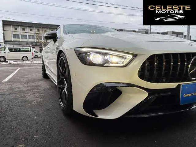 MERCEDES AMG GT 2023 — photo 5 sur 8