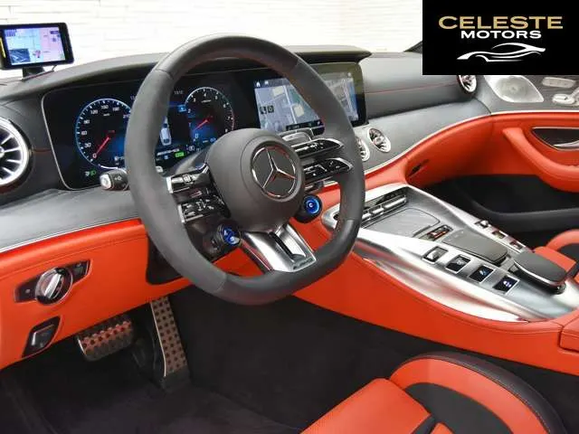 MERCEDES AMG GT 2023 — photo 7 sur 8