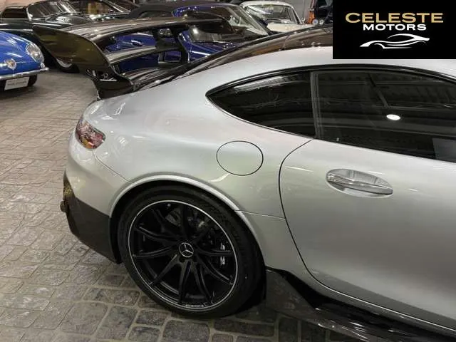 MERCEDES AMG GT 2022 — photo 6 sur 8