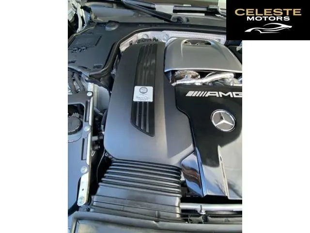 MERCEDES AMG GT 2024 — photo 2 sur 3