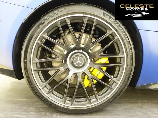 MERCEDES AMG GT 2024 — photo 6 sur 8