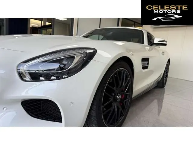 MERCEDES AMG GT 2016 — photo 6 sur 8
