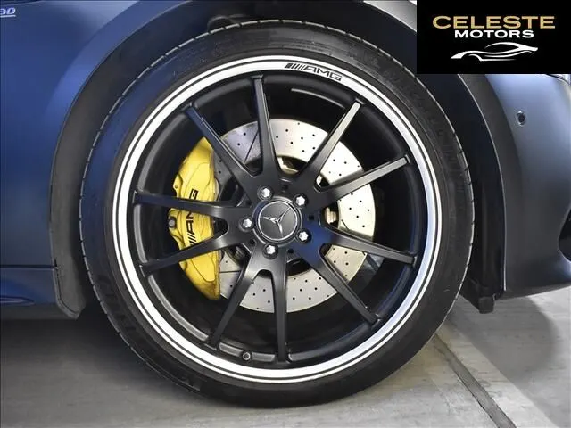 MERCEDES AMG GT 2019 — photo 8 sur 8