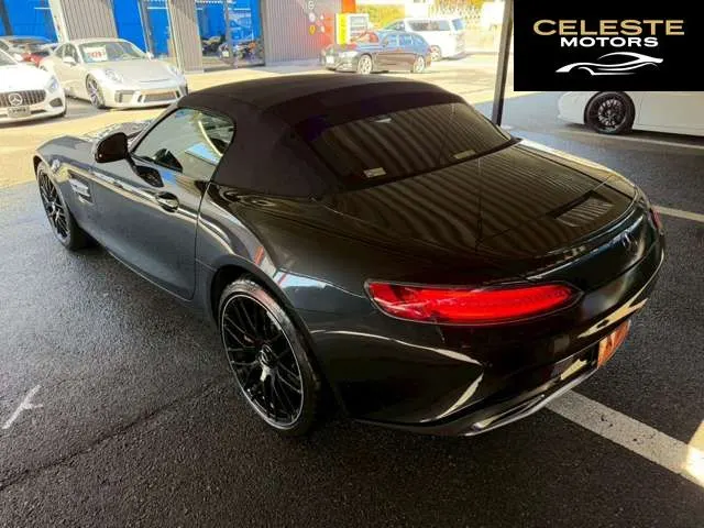 MERCEDES AMG GT Roadster 2018 — photo 8 sur 8