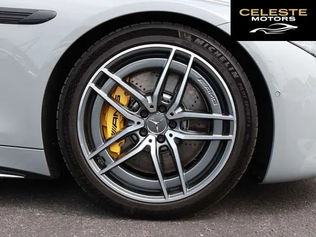 MERCEDES AMG SL-Classe 2024 — photo 8 sur 8