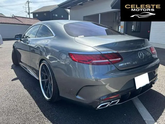 MERCEDES AMG S-Classe Coupé 2020 — photo 2 sur 8