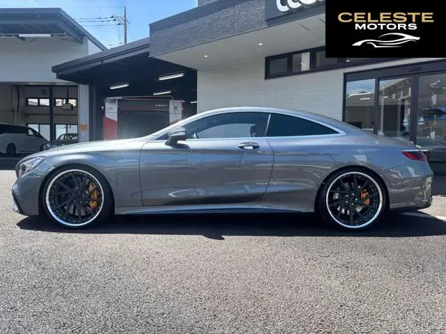 MERCEDES AMG S-Classe Coupé 2020 — photo 6 sur 8