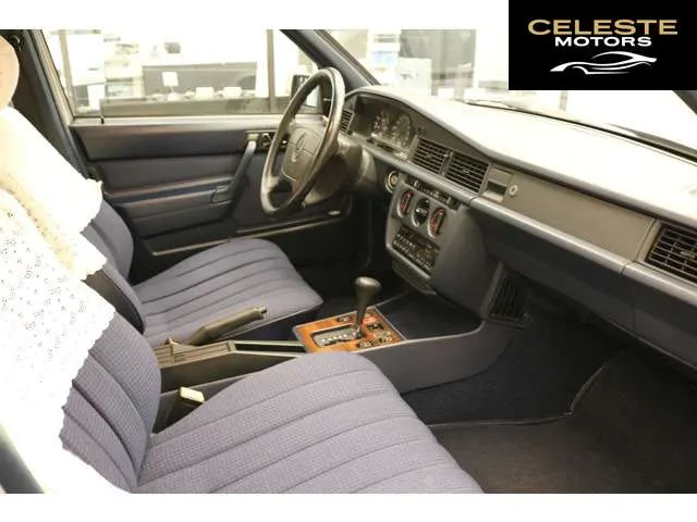 MERCEDES BENZ 190-Classe 1989 — photo 2 sur 8
