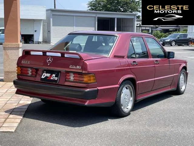 MERCEDES BENZ 190-Classe 1990 — photo 2 sur 8