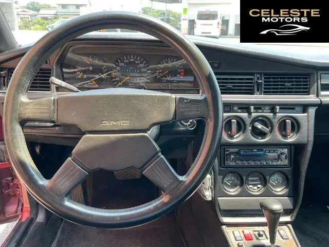 MERCEDES BENZ 190-Classe 1990 — photo 7 sur 8