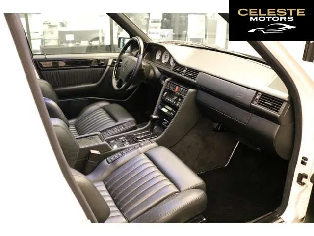 MERCEDES BENZ E-Classe 1994 — photo 2 sur 8