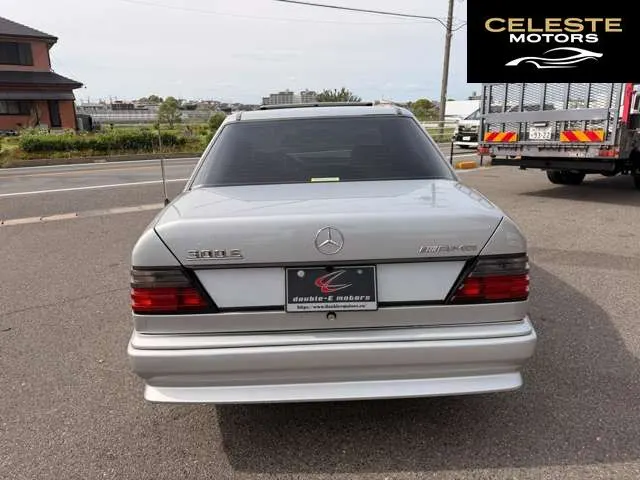 MERCEDES BENZ E-Classe 1989 — photo 2 sur 8