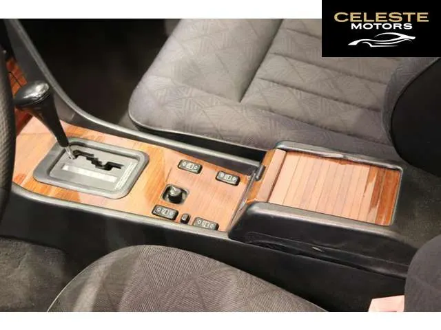 MERCEDES BENZ E-Classe 1995 — photo 8 sur 8