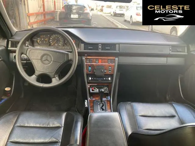 MERCEDES BENZ E-Classe 1995 — photo 7 sur 8