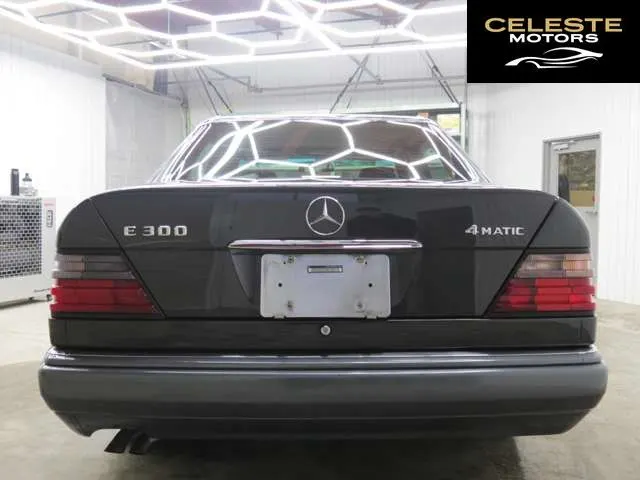 MERCEDES BENZ E-Classe 1994 — photo 2 sur 8