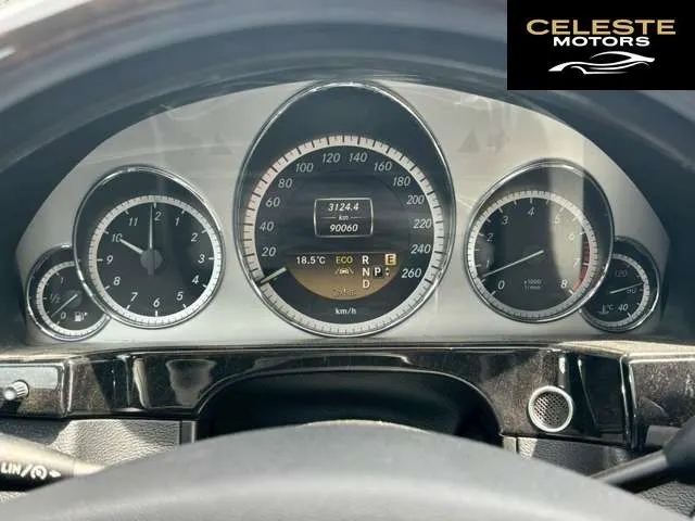 MERCEDES BENZ E-Classe 2012 — photo 5 sur 8
