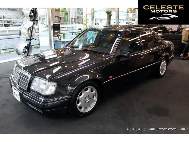 MERCEDES BENZ E-Classe 1994 — photo 1 sur 8